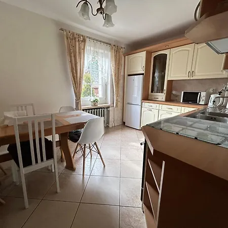 Δωμάτια σε οικογενειακή κατοικία Arthome *